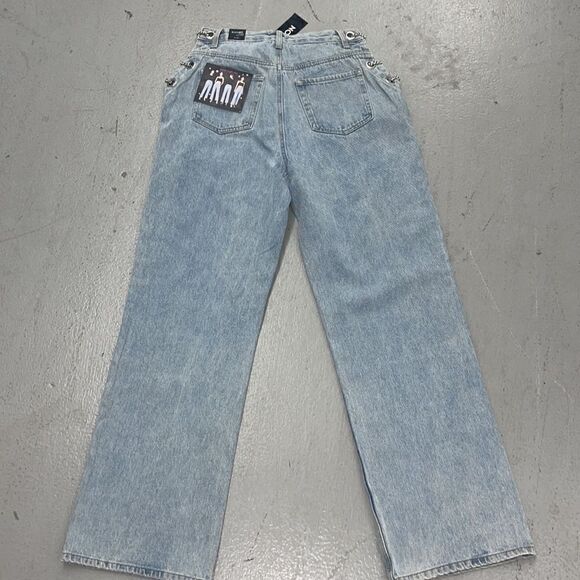 Simple Society  - Picture 7 of 9